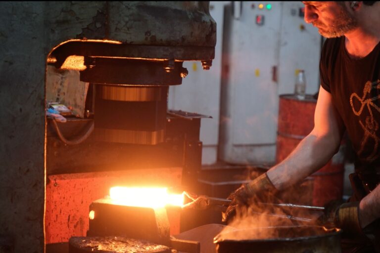 Vana Çözümleri: Petrol-Gaz, Enerji ve Kimya Tesisleri (Uygulama Rehberi)